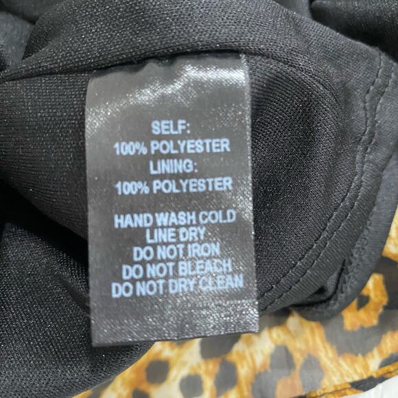 LULU’s Dare to Be Wild Animal Print Mini Skirt SIZE MEDIUM Ruffle Accent Trim - Picture 4 of 12